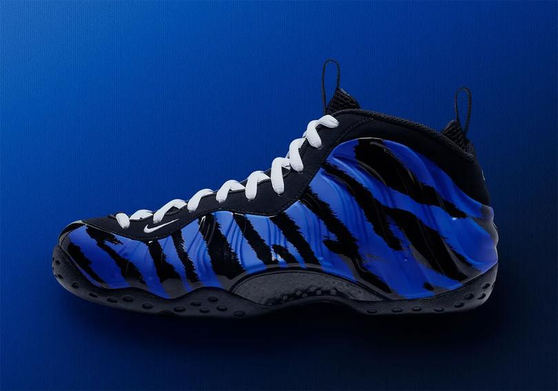 nike-air-foamposite-one-memphis-tigers-bv8161-400-11