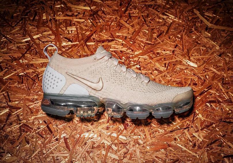 nike-vapormax-flyknit-smaller-swoosh-2018-1