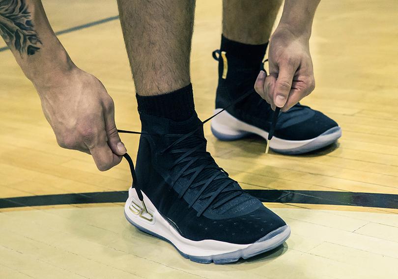 ua-curry-4-black-white-more-dimes-11