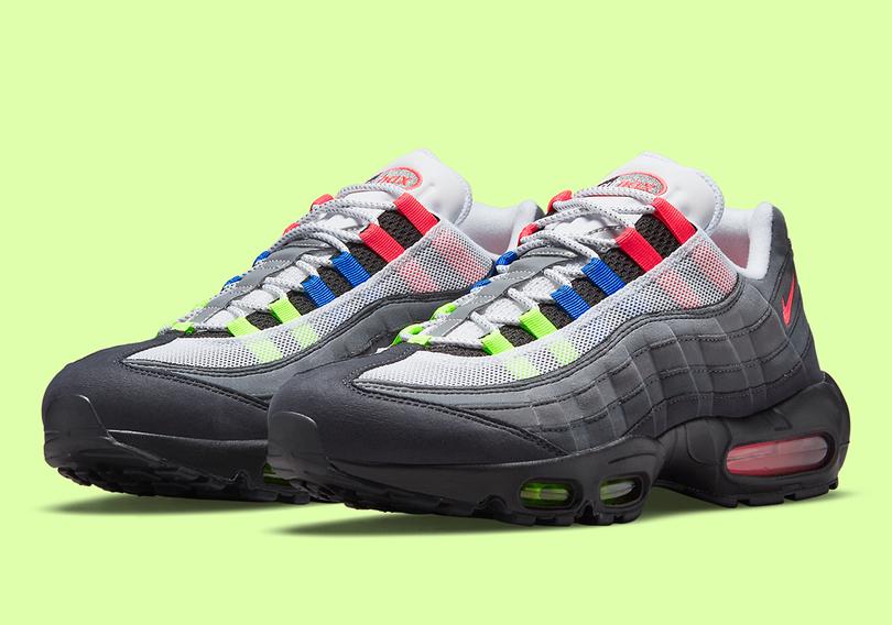 Nike-Air-Max-95-Greedy-2021-DN8020-001-2