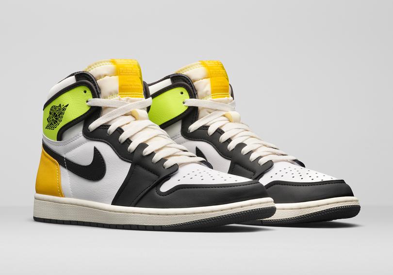 air-jordan-1-retro-high-og-2021-555088-118-2