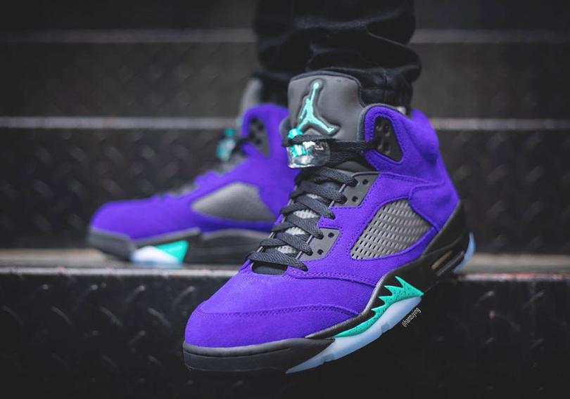 Air-Jordan-5-Alternate-Grape-136027-500-8